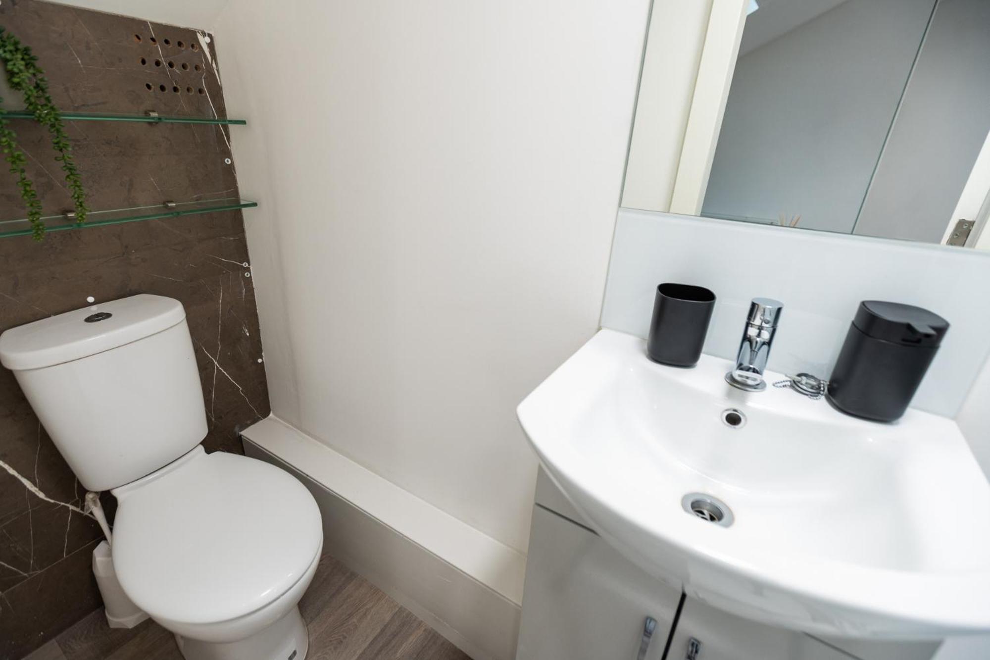 Spacious And Modern Studio In London G Exterior photo